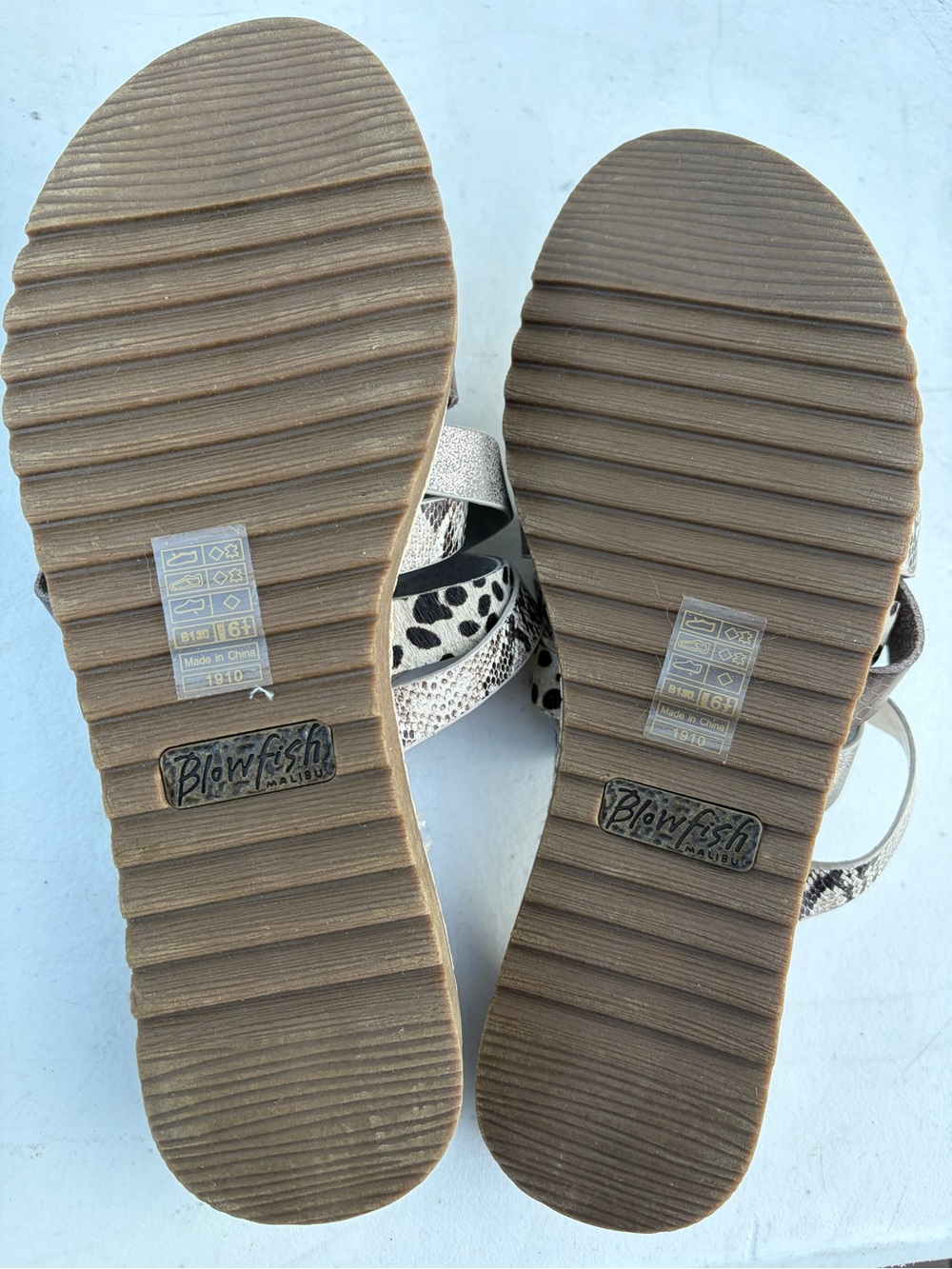 Blowfish Malibu Sandals Womens 6.5 Orrah Snakeskin Slip On Slide Brown Leather - Picture 5 of 5